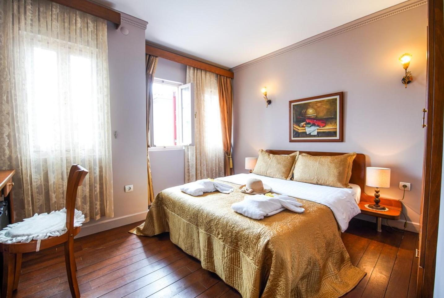 Bozcaada Biz Otel Esterno foto